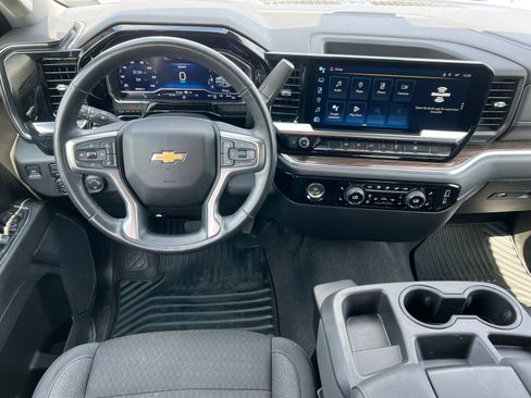 Certified 2023 Chevrolet Silverado 1500 LT AWD/4WD image 2
