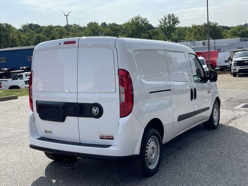 Used 2022 RAM ProMaster City Tradesman FWD image 3