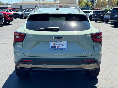 New 2026 Chevrolet Trax ACTIV w/ Driver Confidence Package FWD image 5