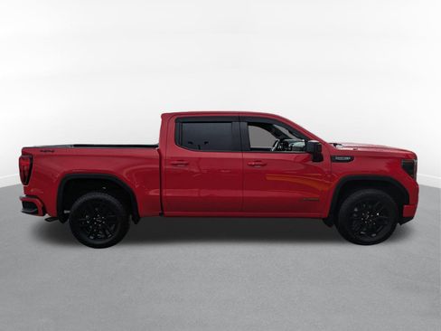Used 2022 GMC Sierra 1500 Elevation image 2