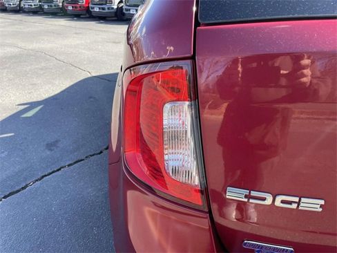Used 2014 Ford Edge SEL w/ Equipment Group 204A image 29