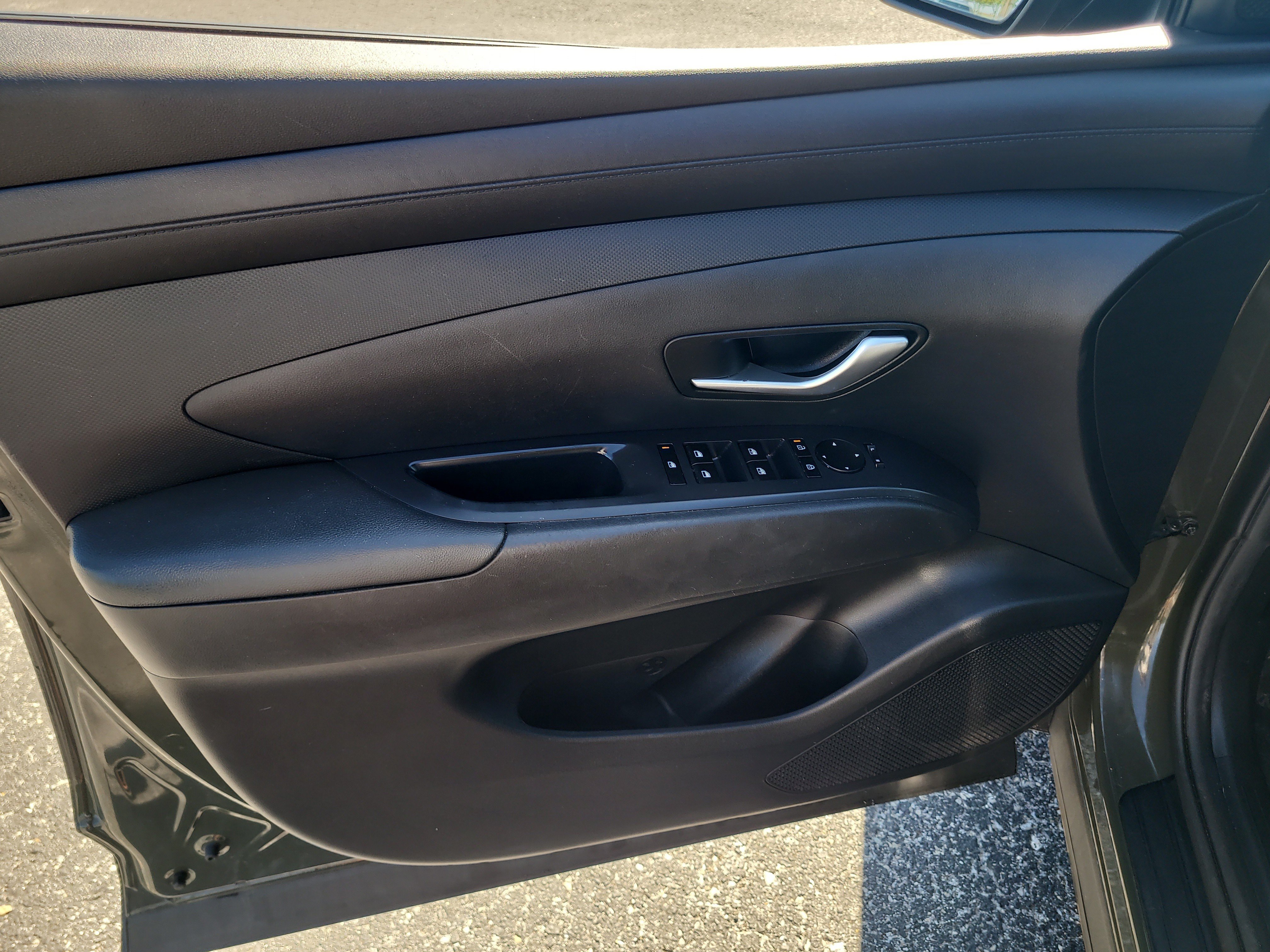 Used 2025 Hyundai Tucson SEL FWD image 18