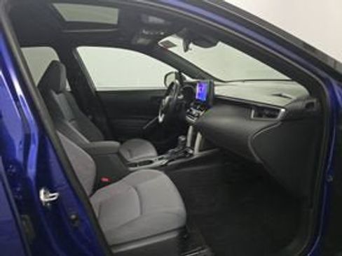 Used 2024 Toyota Corolla Cross AWD Hybrid image 7