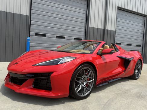Used 2023 Chevrolet Corvette Z06 RWD image 43