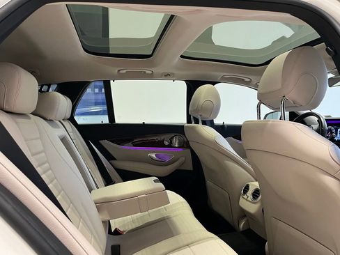 Used 2020 Mercedes-Benz E 450 4MATIC Wagon image 35