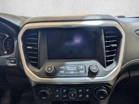 Used 2018 GMC Acadia SLT w/ LPO, Floor Liner Package AWD/4WD image 16