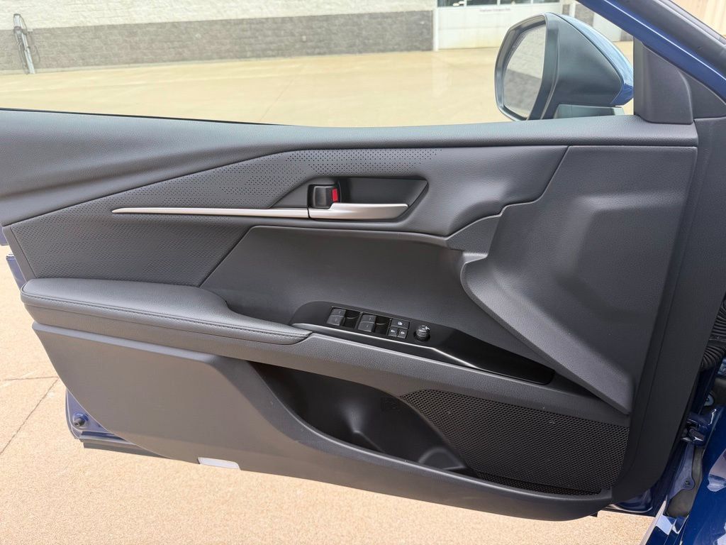 Certified 2025 Toyota Camry XSE FWD image 9
