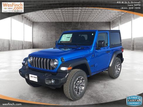 Used 2025 Jeep Wrangler Sport AWD/4WD image 1