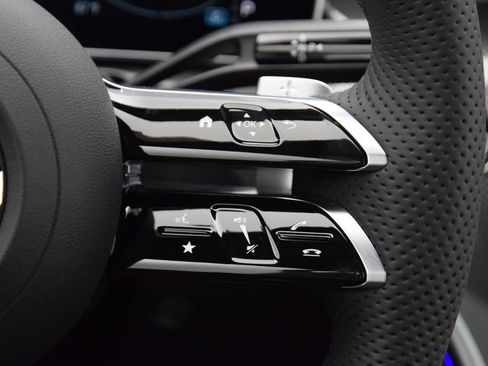 New 2026 Mercedes-Benz CLE 450 CLE 450 image 24