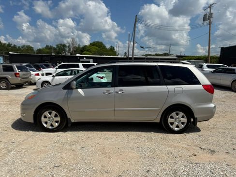 Used 2006 Toyota Sienna FWD image 4