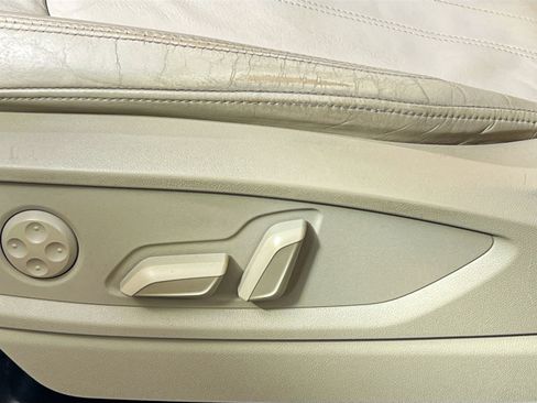 Used 2018 Audi Q5 2.0T Premium image 15