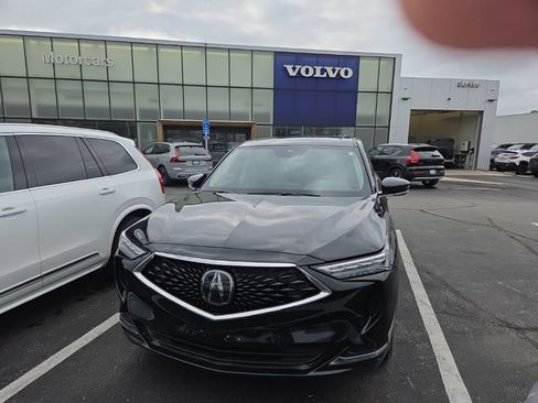 Used 2024 Acura MDX SH-AWD image 2