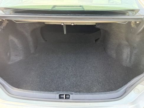 Used 2017 Toyota Camry SE w/ Moonroof Package FWD image 20