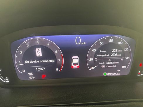 Used 2023 Honda Accord EX image 4