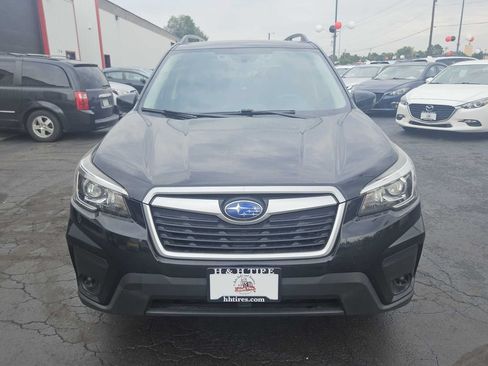 Used 2019 Subaru Forester Premium AWD/4WD image 11