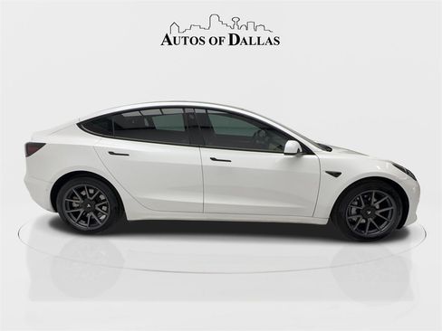 Used 2021 Tesla Model 3 Standard Range Plus image 7