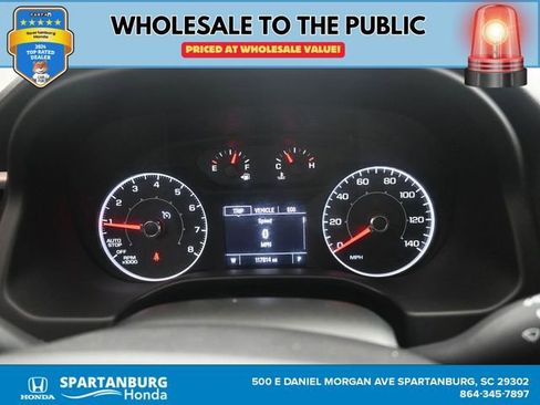 Used 2017 GMC Acadia SLE image 11