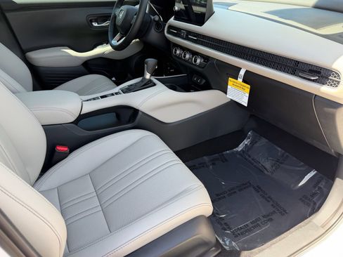 New 2027 Honda HR-V EX-L image 15