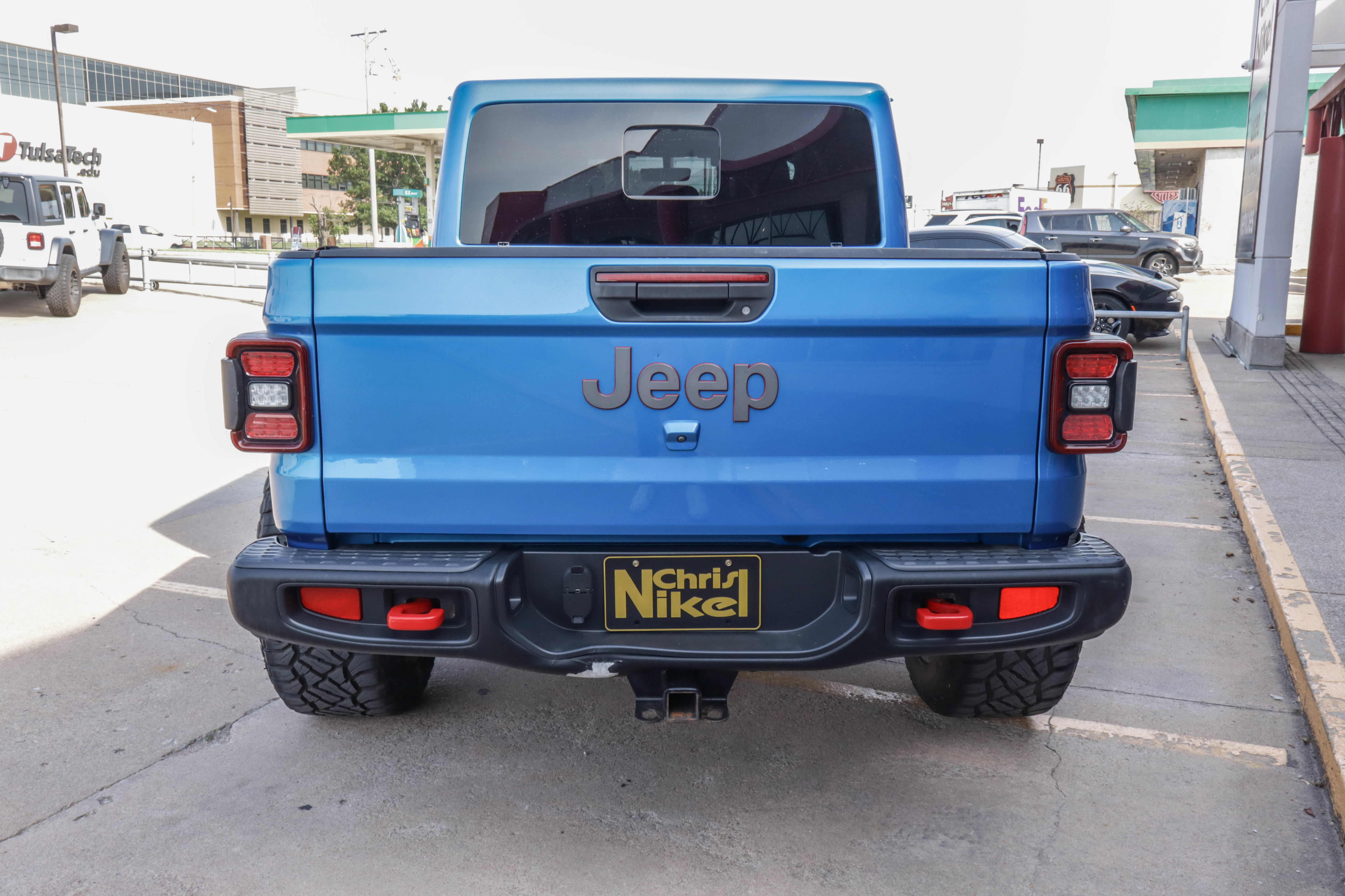 Used 2020 Jeep Gladiator Rubicon AWD/4WD image 13