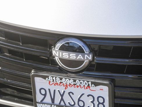 Certified 2025 Nissan Versa S w/ Trunk Package FWD image 5