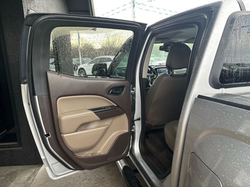 Used 2018 GMC Canyon SLT w/ Driver Alert Package image 11