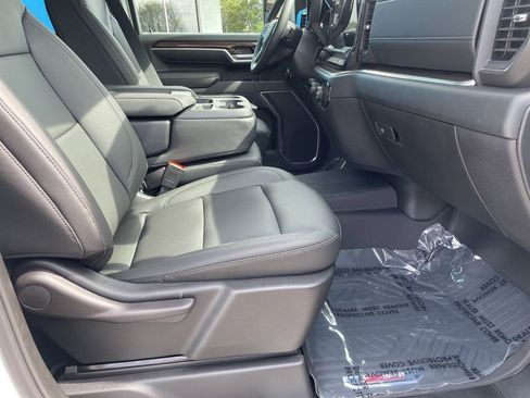 New 2026 Chevrolet Silverado 2500 LT w/ Leather Package AWD/4WD image 26