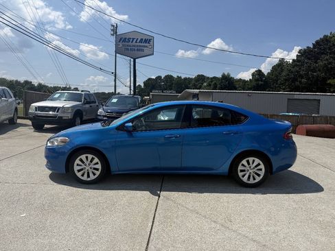 Used 2016 Dodge Dart SE w/ Convenience Group FWD image 4