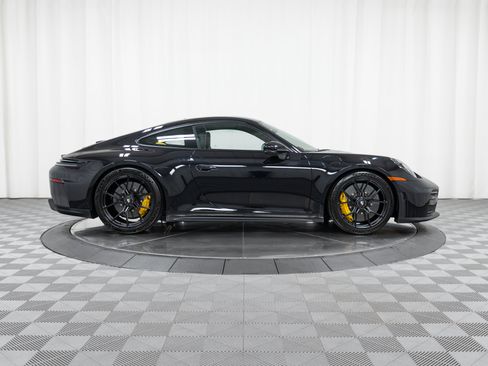 Used 2026 Porsche 911 GT3 RWD image 8