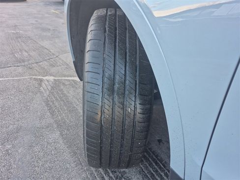 Used 2024 Cadillac XT5 Premium Luxury image 28