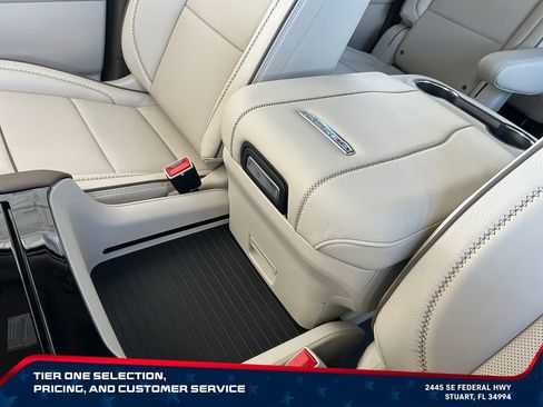 New 2026 GMC Yukon XL Denali w/ Denali Reserve Package AWD/4WD image 36