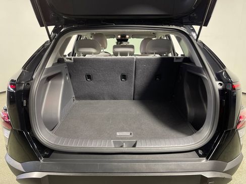 Certified 2025 Hyundai Kona SEL image 10