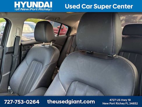Used 2021 MAZDA MAZDA6 Touring FWD image 3