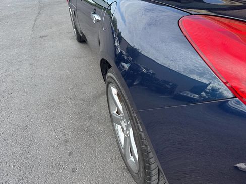 Used 2006 Pontiac Solstice Convertible w/ Premium Package RWD image 22