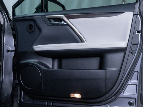 Used 2022 Lexus RX 350 AWD w/ Premium Package image 10