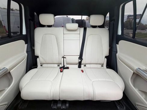 Certified 2022 Mercedes-Benz GLB 250 4MATIC image 15