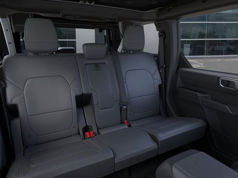 New 2026 Ford Bronco Badlands AWD/4WD image 13
