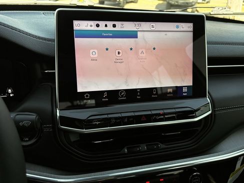 Used 2023 Jeep Compass High Altitude image 19