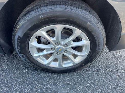 Used 2020 Chevrolet Equinox LS image 26