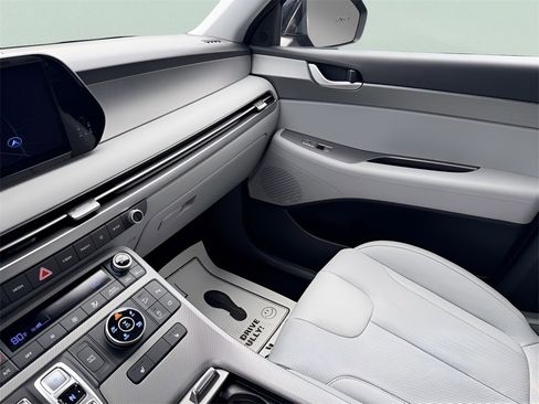 Used 2024 Hyundai Palisade SEL image 29