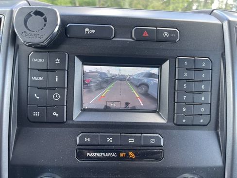 Certified 2018 Ford F150 XLT AWD/4WD image 35