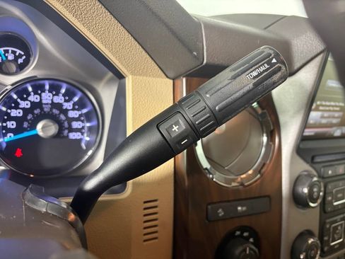 Used 2016 Ford F350 Lariat w/ Chrome Package image 21