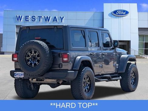Used 2019 Jeep Wrangler Unlimited Sport S image 3