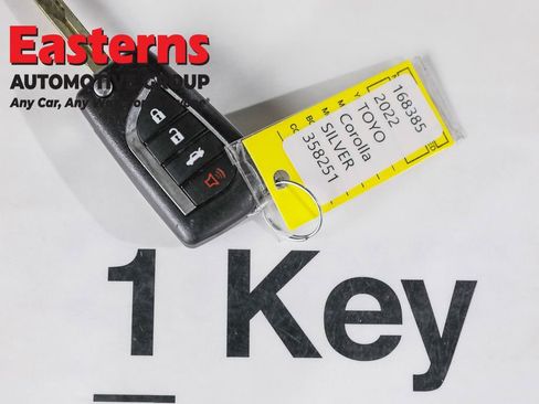 Used 2022 Toyota Corolla LE image 25