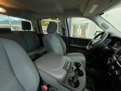 Used 2017 RAM 1500 Tradesman w/ Popular Equipment Group AWD/4WD image 28