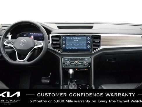 Used 2021 Volkswagen Atlas SEL AWD/4WD image 17