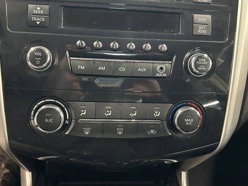 Used 2013 Nissan Altima 2.5 S image 28