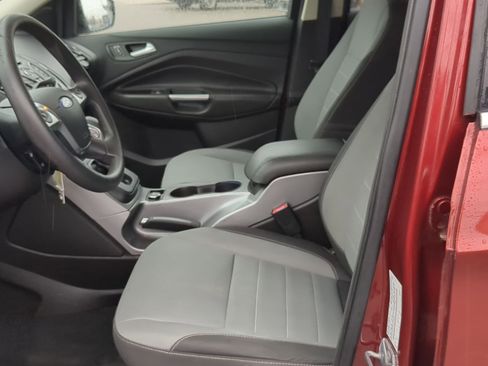 Used 2016 Ford Escape SE AWD/4WD image 18