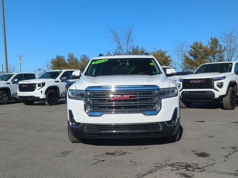 Used 2023 GMC Acadia SLT image 2