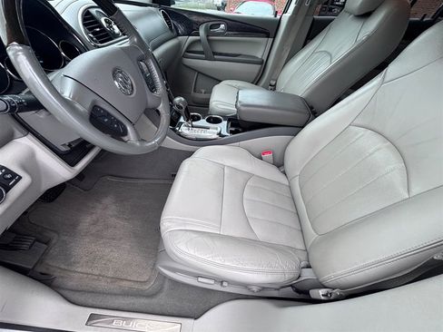 Used 2016 Buick Enclave Leather FWD image 13
