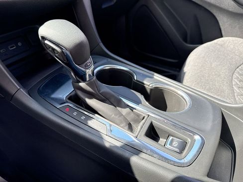 Used 2022 Chevrolet Equinox LT FWD image 20